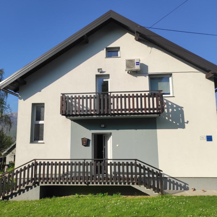 Apartment Gradina Korenica Bagian luar foto